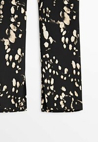 Massimo Dutti Pantalon classique - black