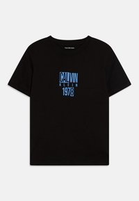Unausgewählt, black