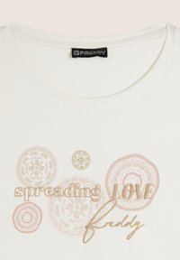 Freddy CON MANDALA E SLOGAN RICAMATO - Camiseta estampada - bianco