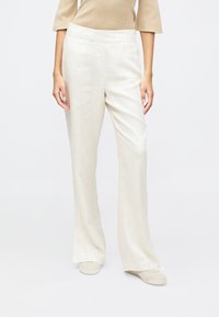 DAY Birger et Mikkelsen MILO SUMMER - Stoffhose - pistachio shell