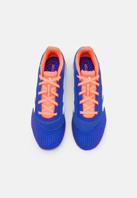 adidas Performance PREDATOR CLUB IN SALA niebieski