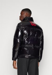 HUGO BIRON2341 - Casaco de inverno - black