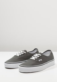 Vans Skeittikengät - beige