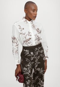 Paul & Joe PANTALON - Bukser - marron