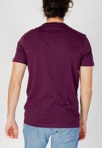 BOSS TEGOOD - T-shirt basic - violet