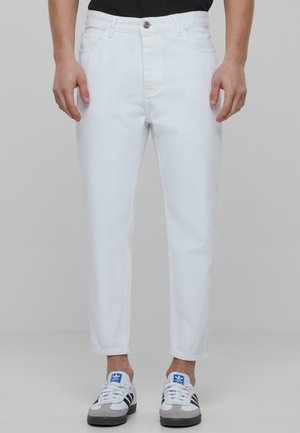 2Y Studios Slim fit jeans - white