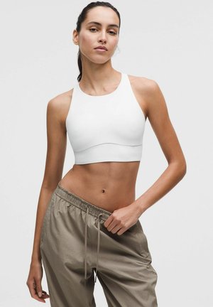 ENERGY HIGH-NECK LONGLINE EVOLVE - Sportovní podprsenky se střední oporou - white