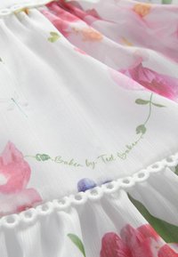 Baker by Ted Baker Vapaa-ajan mekko - white