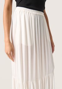 Soaked in Luxury SLElonor Maxi - Maxirok - whisper white