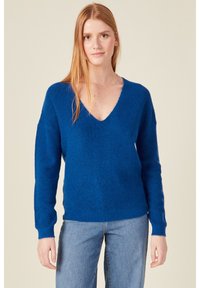 BONOBO Jeans MIT LANGEN ÄRMELN - Strickpullover - bleu electrique