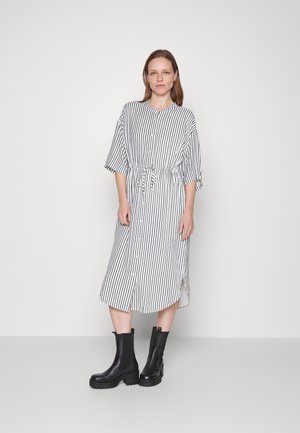 Kaffe DRESS - Robe chemise - antique white