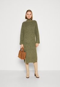 Selected Femme SLFMALINE HIGH NECK NOOS - Pulóverruha - dusky green