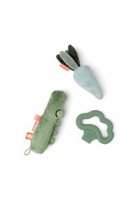 Three baby toys: a green plush dino with a tag, a light blue plush carrot with dark green leaves, and a green, broccoli-shaped silicone teether.