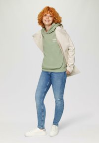 QS MIT WASCHUNG - Hoodie - salbeigrün