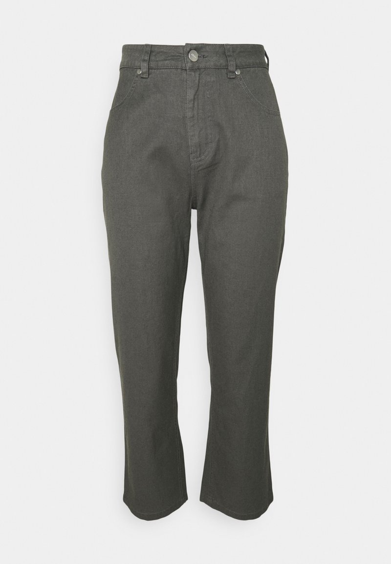 Jeans a sigaretta