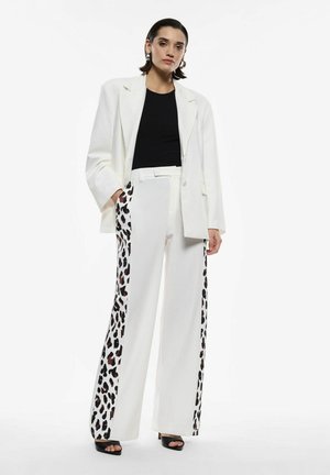 AMPI CON LATERALE ANIMALIER - Pantaloni - panna