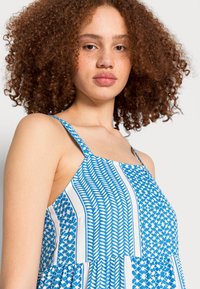 ONLY ONLELLA ATHENA STRAP CALF DRESS  - Vestido de dia - campanula athena