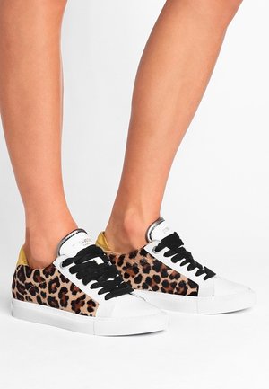 Sneakers laag - yellow