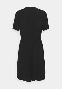 Pieces Vardagsklänning - black