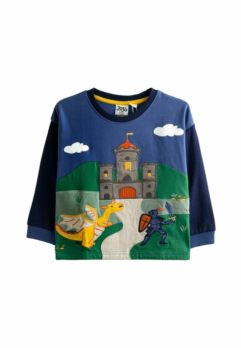 Camicia a maniche lunghe blu con un castello, colline verdi, un drago giallo e un design di cavaliere; presenta dettagli ricamati e una morbida traspirabilità del tessuto.