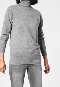 HALLHUBER Stickad tröja - mottled grey