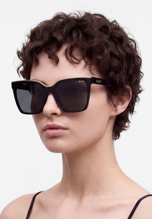 QUAY AUSTRALIA, LEVEL UP - Occhiali da sole - black/gold/smoke