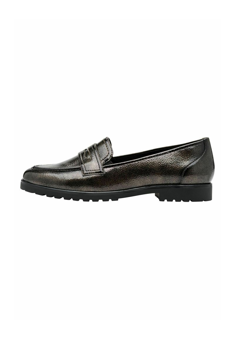 Mocasines hechos de cuero metálico oscuro texturizado con un diseño clásico, que cuentan con una correa de acento elevada y una suela de goma negra resistente.