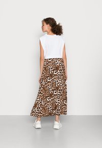 Vero Moda VMSIMPLY EASY SKIRT - Saia comprida - tan/liv