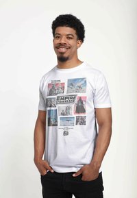 Star Wars STAR WARS: CLASSIC EMPIRE SCRAPBOOK UNISEX - Triko s potiskem - white