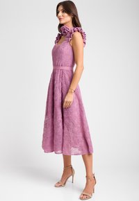 Swing Fashion - Sukienka koktajlowa