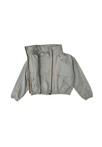 Giacca corta grigia chiaro realizzata in tessuto resistente. Presenta un colletto alto, chiusura con zip e polsini a costine. Caratterizzata da eleganti dettagli a zip a contrasto.