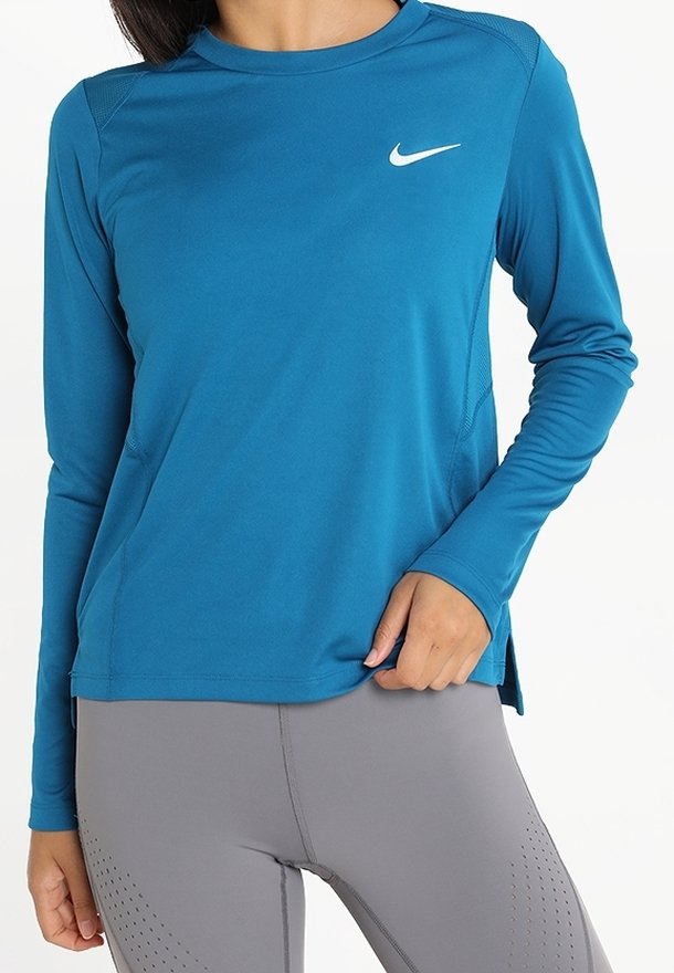turquoise nike shirt womens