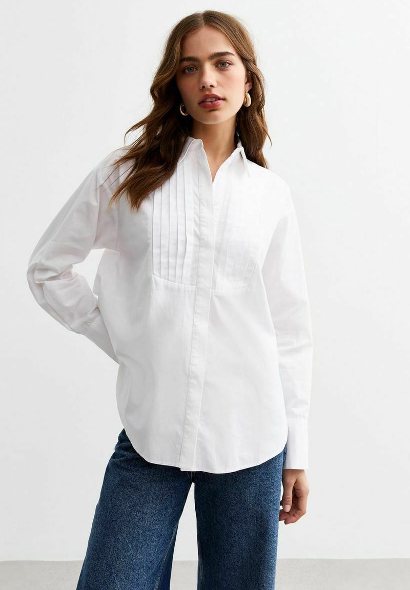 New Look POPLIN PINTUCK BIB - Hemdbluse - white