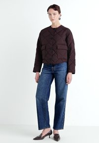 Gina Tricot SHORT JACKET - Lahka jakna - dark brown