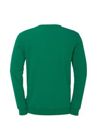 Sweatshirt vert à manches longues en tissu doux, avec un col rond, des poignets côtelés et un design uni sans logos ni motifs visibles.
