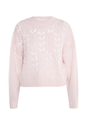 Pull tricoté rose clair avec motifs torsadés et ajourés, col rond côtelé, poignets et ourlet, présenté sur fond blanc.