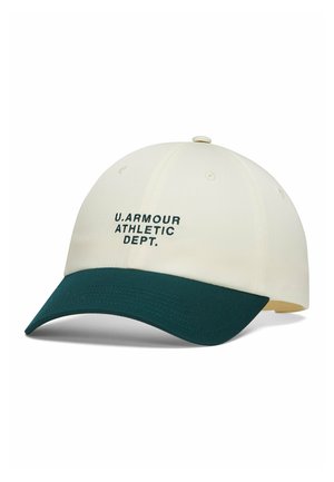 Crèmekleurige baseballpet met donkergroene klep en "U. Armour Athletic Dept." in het zwart gedrukt op het voorpaneel.