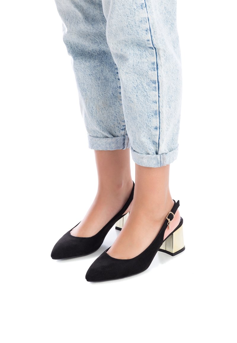 XTI Escarpins - black