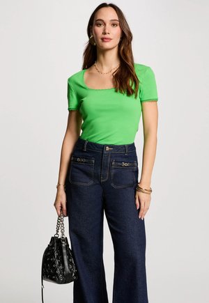 SHORT-SLEEVED  - T-shirt basique - vert