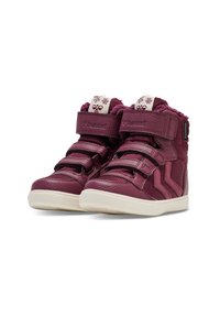Baskets montantes pour enfants en violet foncé avec des semelles blanches, deux bandes velcro, et doublure en fleece rembourrée pour l'hiver.