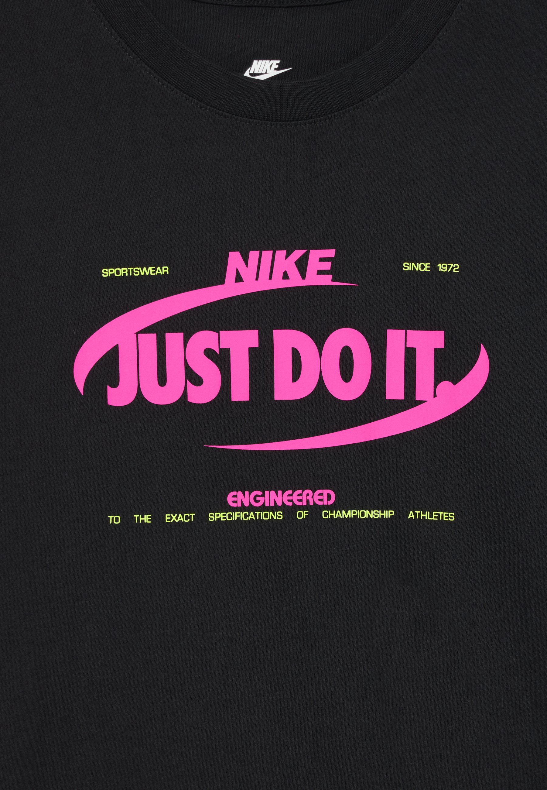 nike fire pink shirt