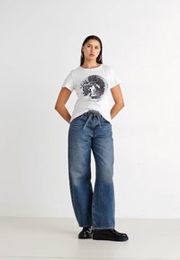Noisy May NMNATE DISCO  - T-shirt imprimé - bright white