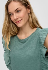 s.Oliver MIT RAFFUNG - T-Shirt basic - petrol
