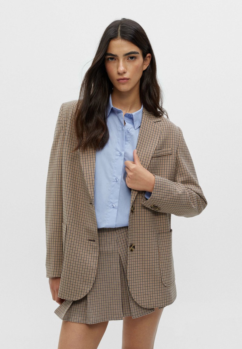 pull and bear blazer pelle