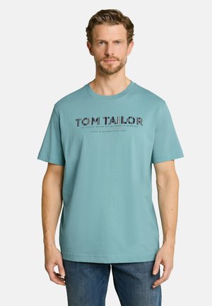 TOM TAILOR, T-SHIRT MIT LOGO-PRINT - T-shirt print - mineral stone blue