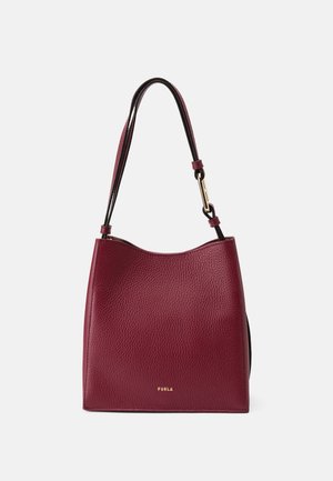 NUVOLA MINI BUCKET BAG - Kézitáska - rubino