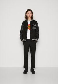 Jack & Jones JORCOLLEGE JACKET UNISEX  - Bomber bunda - black