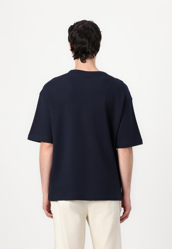 SLHRELAXLEON BINDING O NECK TEE - Basic T-shirt - sky captain3