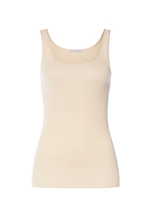 Beige, mouwloze tanktop gemaakt van gladde stof. Heeft een ronde halslijn en een nauwsluitende pasvorm. Geen patronen of versieringen.