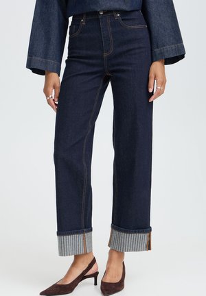 b.young, BYKOMMA HEM - Vaqueros rectos - rinse blue denim